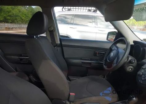 2012 Kia Soul z USA, uszkodzony, nr VIN KNDJT2A53C7449976